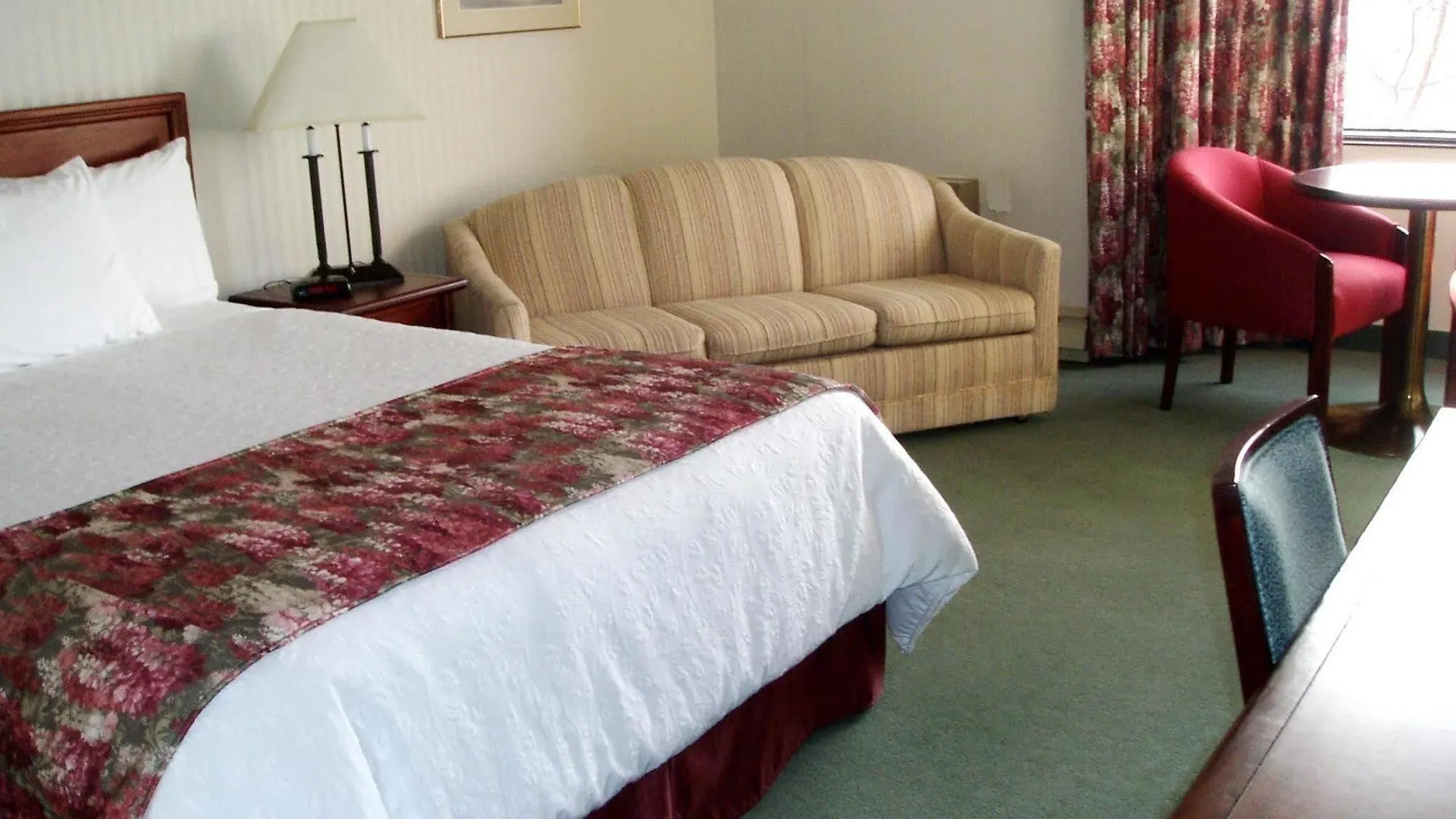 Hôtel WelcomInns Boucherville 3*,